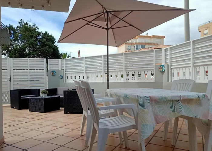 Gran Terraza Cerca Del Mar.